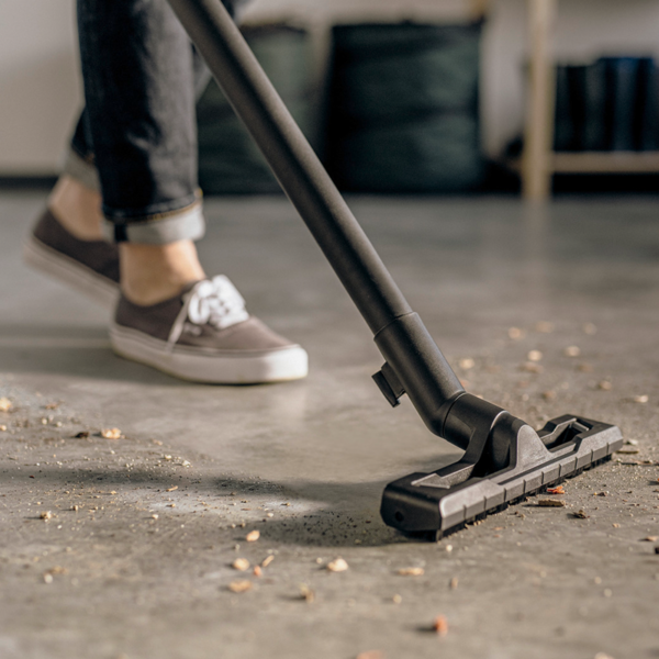 USISIVAČ WD 4 KARCHER